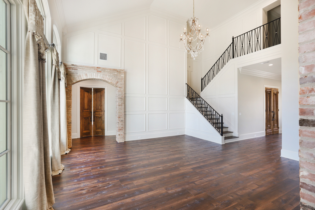 Missy Court - Image 13